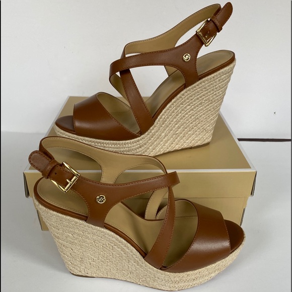 MICHAEL KORS Martyna Brown Leather Wedge size 9.5 - Picture 4 of 13